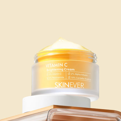 SKINEVER Vitamin C & Centella Cream Face Base